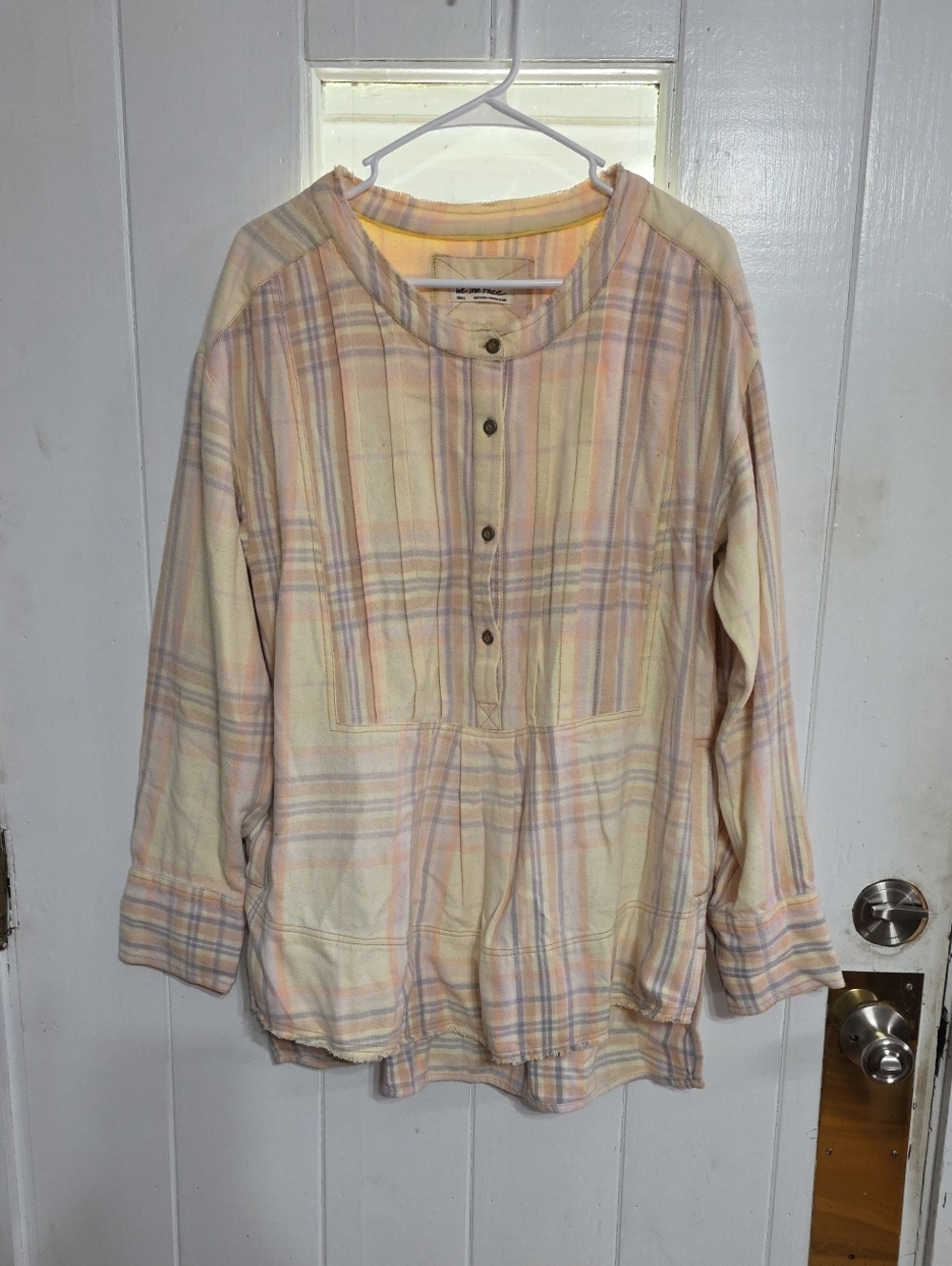 We The Free Womens Shirt Cotton Buttons Raw Edges Oversized Comfort Pockets Sz S